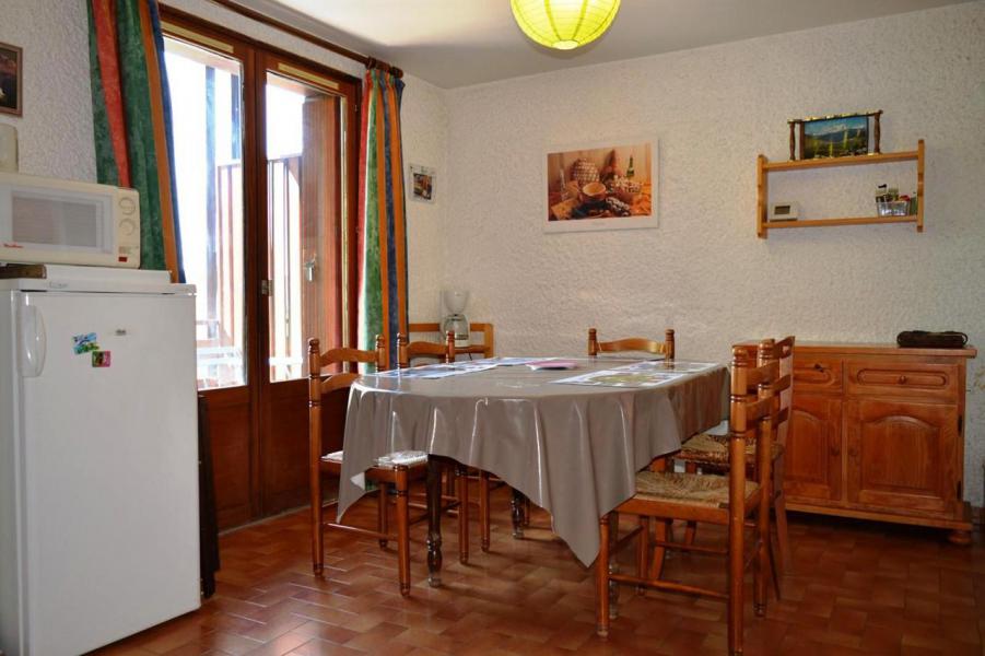 Urlaub in den Bergen 2-Zimmer-Appartment für 6 Personen (524) - Résidence Jalouvre - Le Grand Bornand - Wohnzimmer