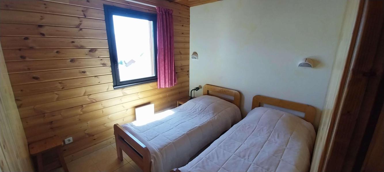 Holiday in mountain resort 2 room apartment sleeping corner 6 people (1-6) - Résidence Joubelle - Réallon - Single bed