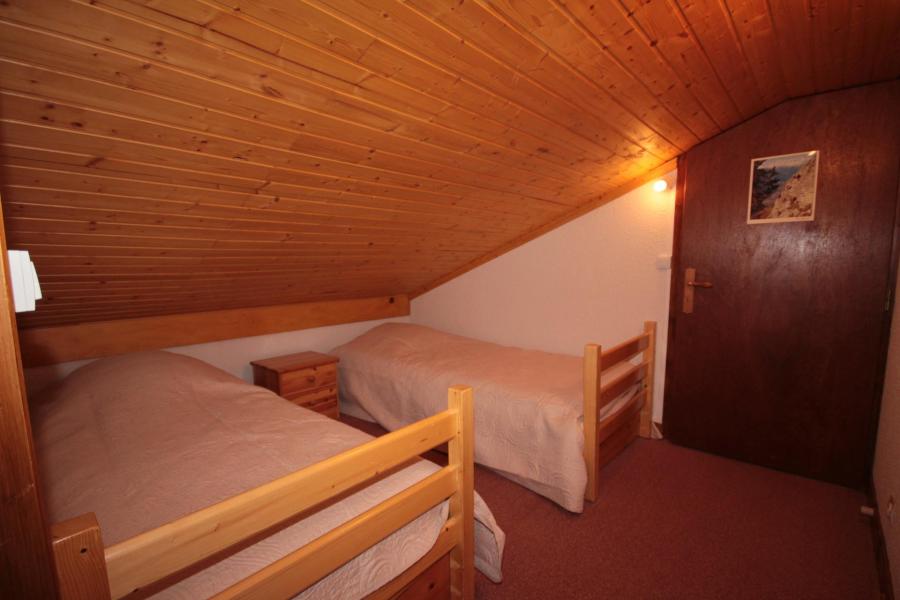 Vakantie in de bergen Appartement 3 kamers mezzanine 6 personen (013) - Résidence Karina - Les Saisies