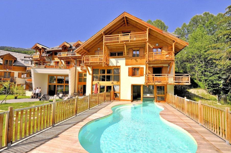 Vacances en montagne Résidence l'Adret - Serre Chevalier - Extérieur été