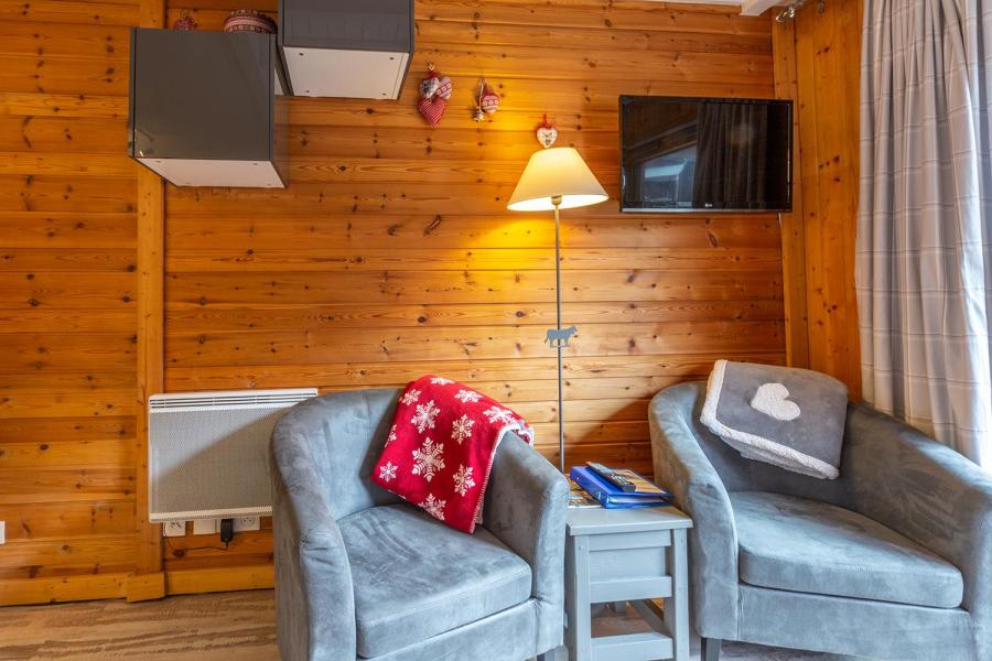 Vakantie in de bergen Appartement duplex 3 kamers 6 personen (E01) - Résidence l'Alpinéa - Méribel-Mottaret - Woonkamer