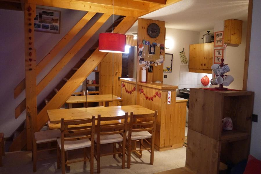 Vacanze in montagna Appartamento 3 stanze con mezzanino per 8 persone (12) - Résidence l'Arc en Ciel - Méribel-Mottaret - Cucina