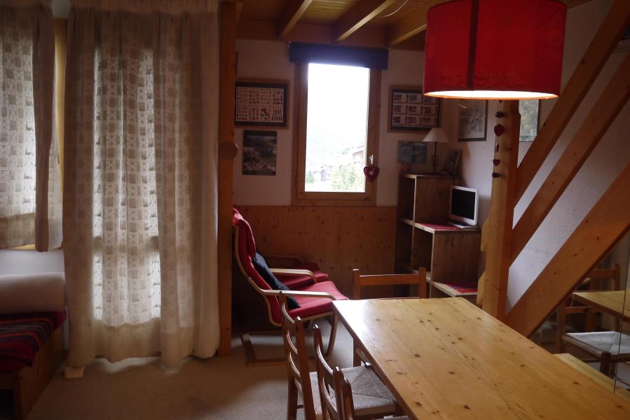 Vakantie in de bergen Appartement 3 kamers mezzanine 8 personen (12) - Résidence l'Arc en Ciel - Méribel-Mottaret - Woonkamer