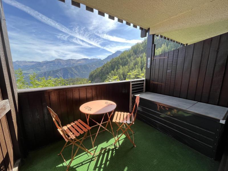 Holiday in mountain resort Studio sleeping corner 4 people (105) - Résidence l'Arribau - Pra Loup