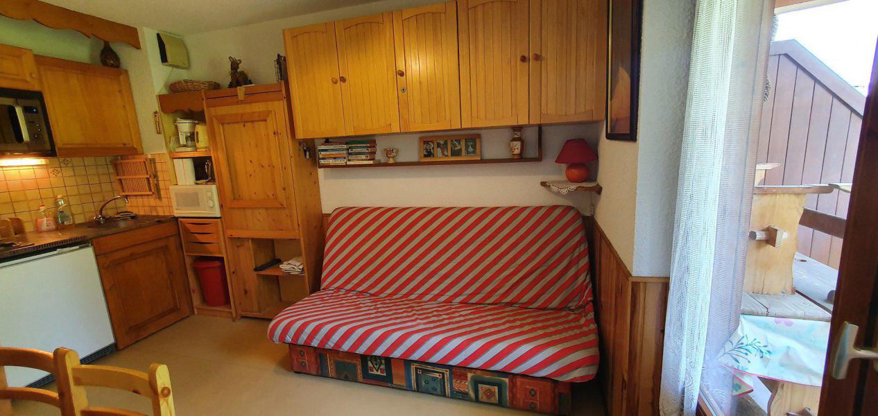 Holiday in mountain resort Studio sleeping corner 4 people (907) - Résidence l'Ecrin des Glaciers - Daim - Combloux - Living room
