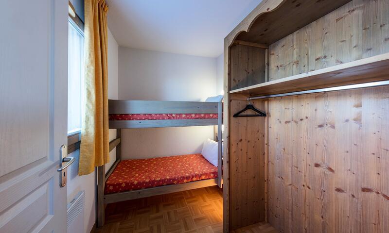 Urlaub in den Bergen 3-Zimmer-Appartment für 8 Personen (50m²) - Résidence L'Ecrin des Neiges *** - MH - Chamrousse - Draußen im Sommer