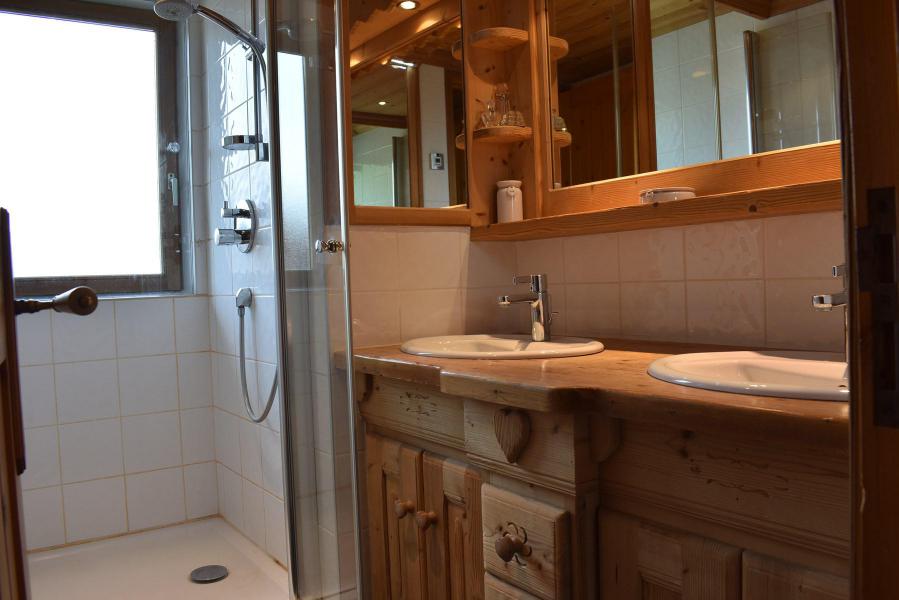 Vacances en montagne Appartement 4 pièces 8 personnes (18) - Résidence l'Edelweiss - Méribel - Salle de douche