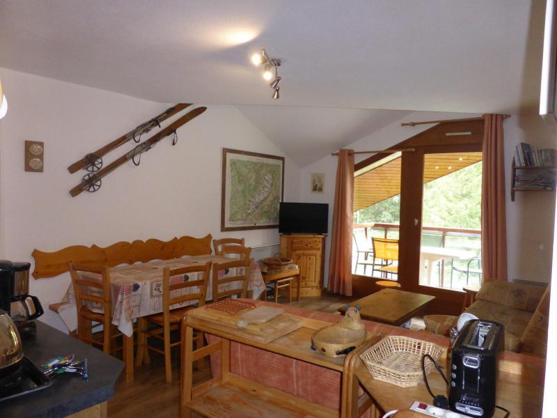 Holiday in mountain resort 3 room apartment 6 people (CT813) - Résidence l'Enclave - Les Contamines-Montjoie - Living room