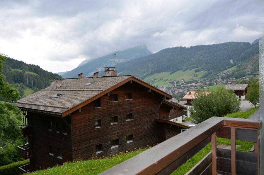 Vakantie in de bergen Studio bergnis 4 personen (005) - Résidence l'Eparvi - Le Grand Bornand - Balkon