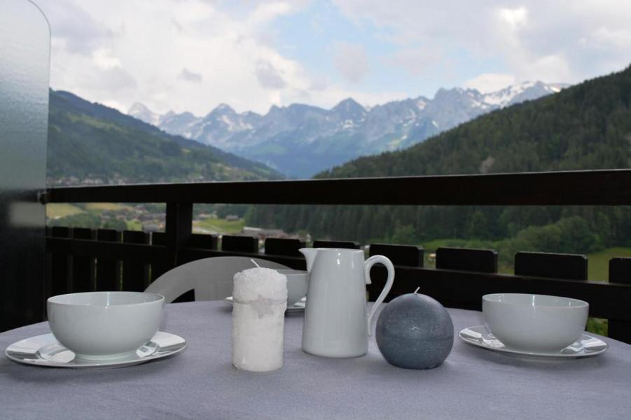 Vacanze in montagna Studio con alcova per 4 persone (1D) - Résidence l'Erable - Le Grand Bornand - Balcone