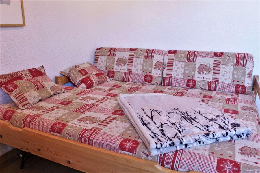 Holiday in mountain resort Studio sleeping corner 4 people (312) - Résidence l'Eterlou - Risoul - Living room