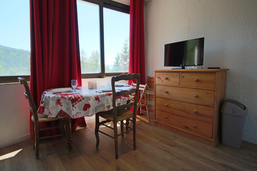 Holiday in mountain resort Studio sleeping corner 4 people (017) - Résidence l'Hippocampe - Chamrousse - Living room
