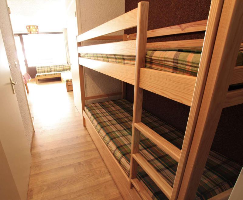 Holiday in mountain resort Studio sleeping corner 4 people (014) - Résidence l'Izoard - Serre Chevalier
