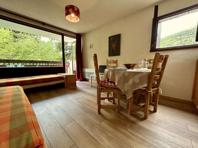 Vakantie in de bergen Studio bergnis 4 personen (NOL002) - Résidence l'Izoard - Serre Chevalier - Woonkamer