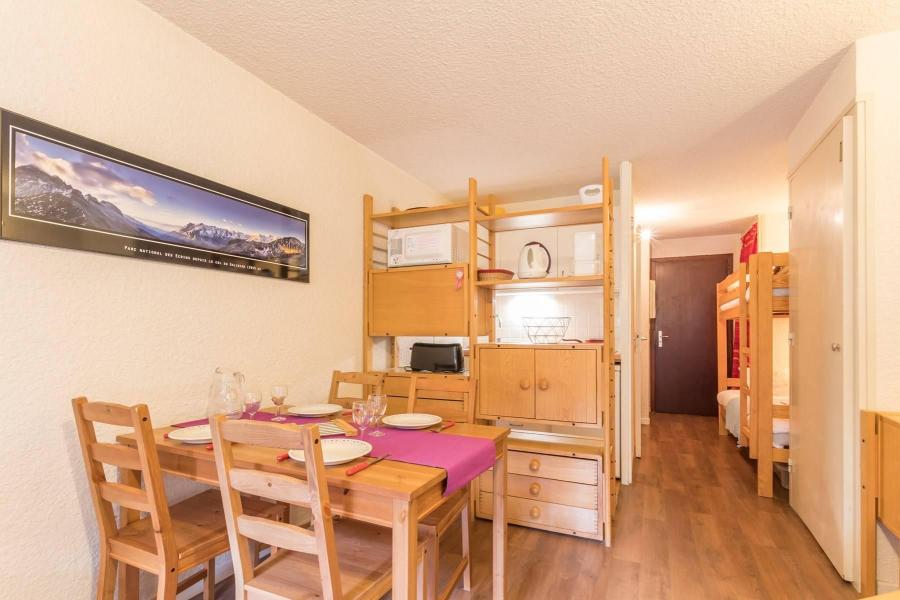 Vacanze in montagna Studio con alcova per 4 persone (015) - Résidence l'Izoard - Serre Chevalier - Soggiorno