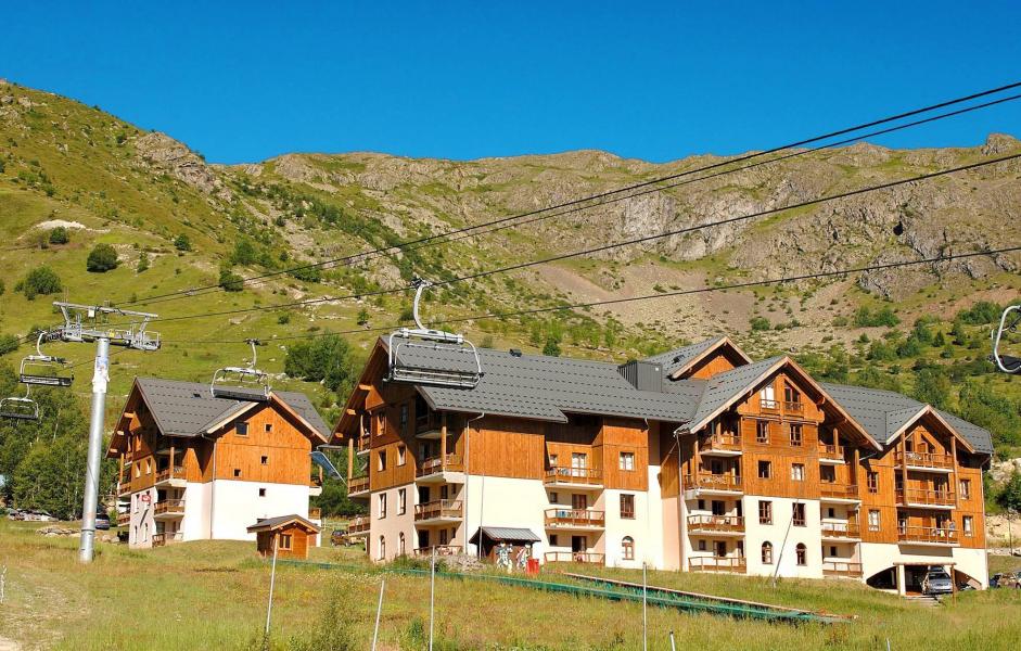 Vacances en montagne Résidence l'Orée des Pistes - Saint Sorlin d'Arves - Extérieur été