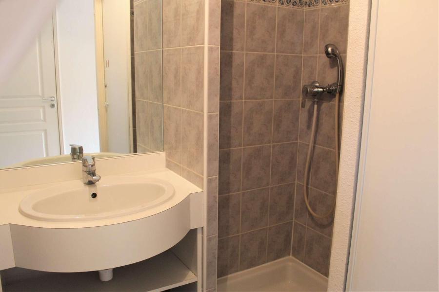 Vacanze in montagna Appartamento 3 stanze per 6 persone (590-0008) - Résidence l'Ourson I - Vars - Bagno con doccia