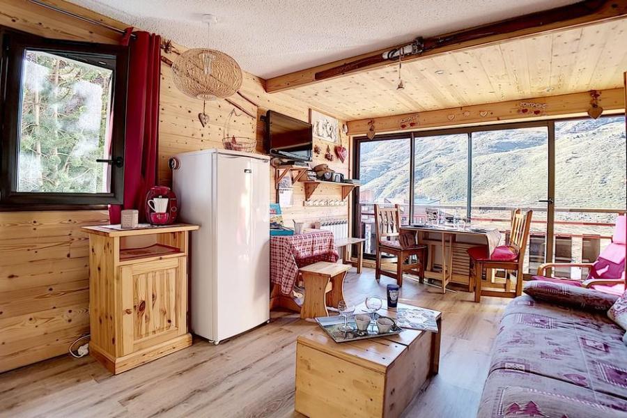 Holiday in mountain resort 2 room apartment 4 people (40) - Résidence la Biellaz - Les Menuires - Living room