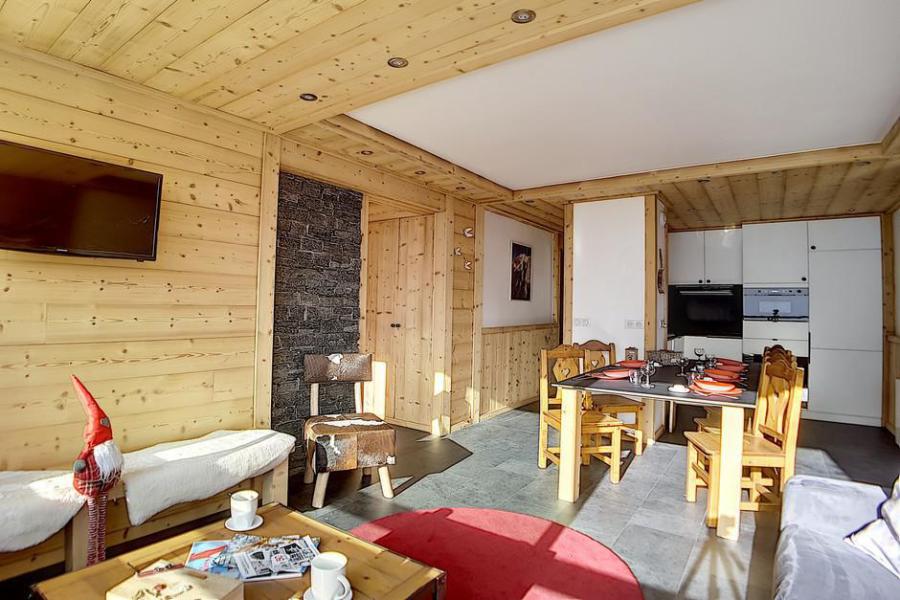 Holiday in mountain resort 3 room apartment cabin 8 people (61) - Résidence la Biellaz - Les Menuires - Living room