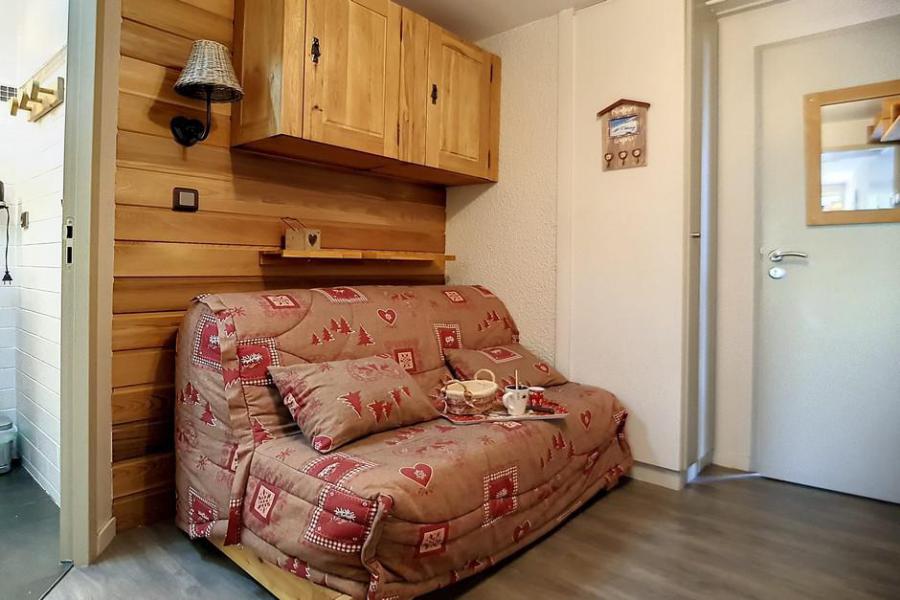 Holiday in mountain resort Studio sleeping corner 4 people (54) - Résidence la Biellaz - Les Menuires - Accommodation
