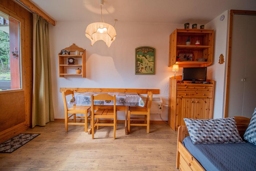 Vakantie in de bergen Studio 2 personen (051) - Résidence la Camarine - Valmorel - Woonkamer