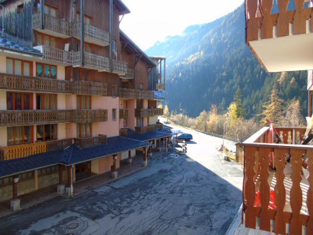 Holiday in mountain resort Studio cabin 4 people (26) - Résidence la Chaviere - Valfréjus - Balcony