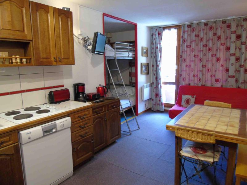 Vacances en montagne Studio cabine 4 personnes (12) - Résidence la Chaviere - Valfréjus - Séjour