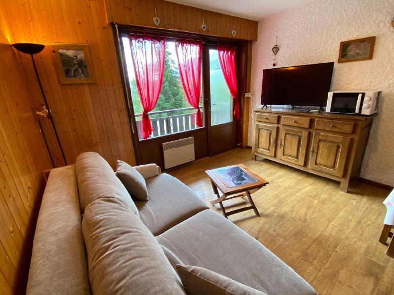 Urlaub in den Bergen Studio Schlafnische 4 Personen (02) - Résidence la Clairière - Le Grand Bornand - Wohnzimmer