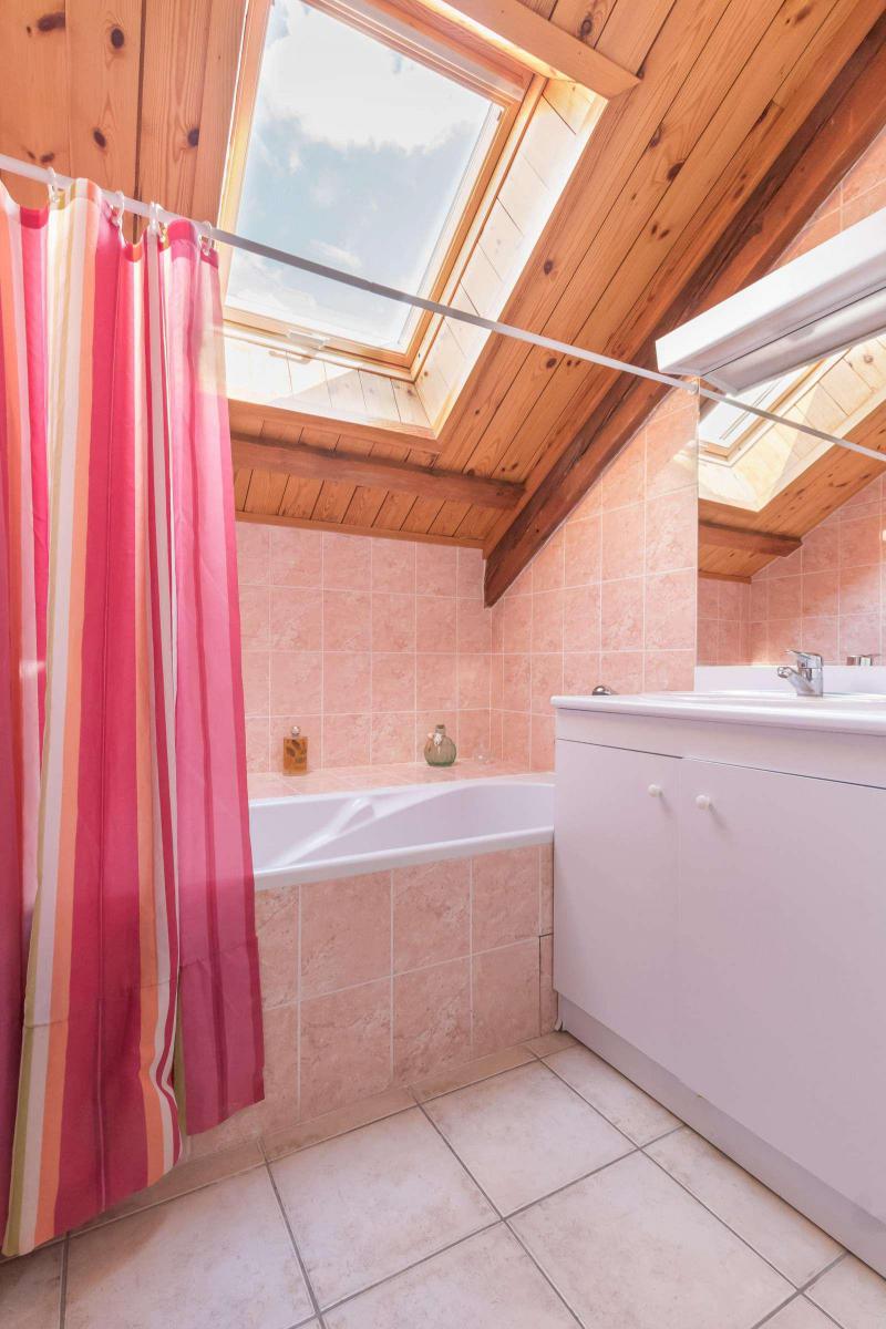 Vacances en montagne Appartement 4 pièces mezzanine 12 personnes - Résidence la Clé des Champs - Serre Chevalier - Salle de bain