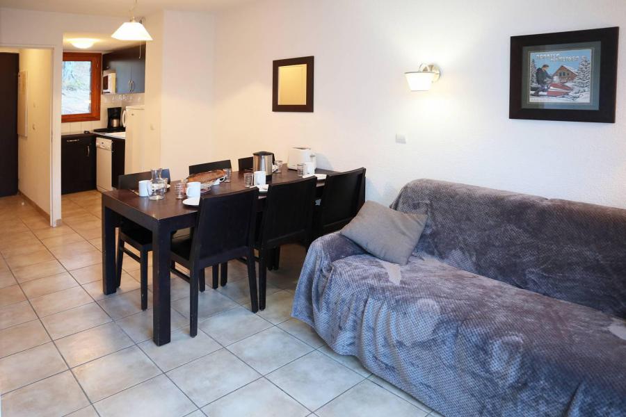 Holiday in mountain resort 3 room duplex apartment 6 people (1005) - Résidence la Combe d'Or - Les Orres - Living room