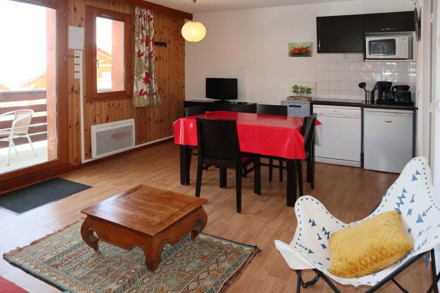 Vacaciones en montaña Apartamento 2 piezas para 4 personas (1001) - Résidence la Combe d'Or - Les Orres - Estancia