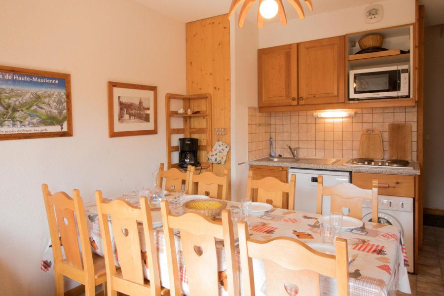 Holiday in mountain resort 4 room duplex apartment 8 people (333) - Résidence la Combe II - Aussois - Kitchen