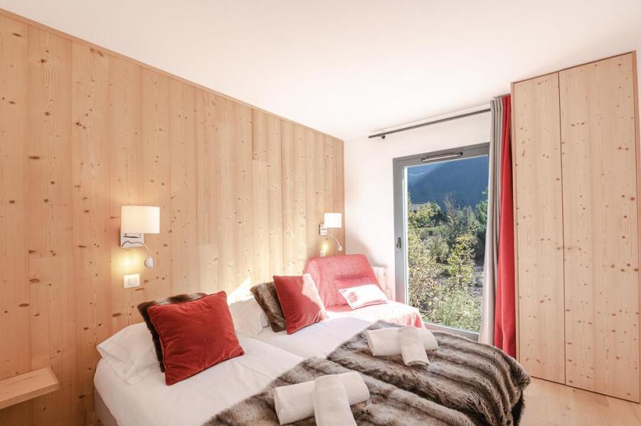 Holiday in mountain resort 3 room apartment 4 people (REFUGE) - Résidence La Cordée - Chamonix - Bedroom