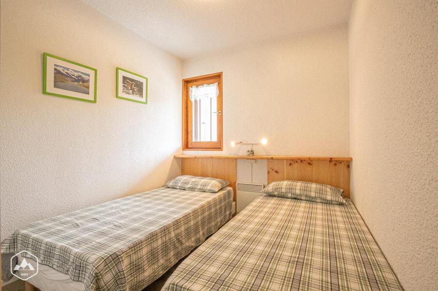 Urlaub in den Bergen 2-Zimmer-Appartment für 4 Personen (1) - Résidence La Corniche - Aussois - Schlafzimmer