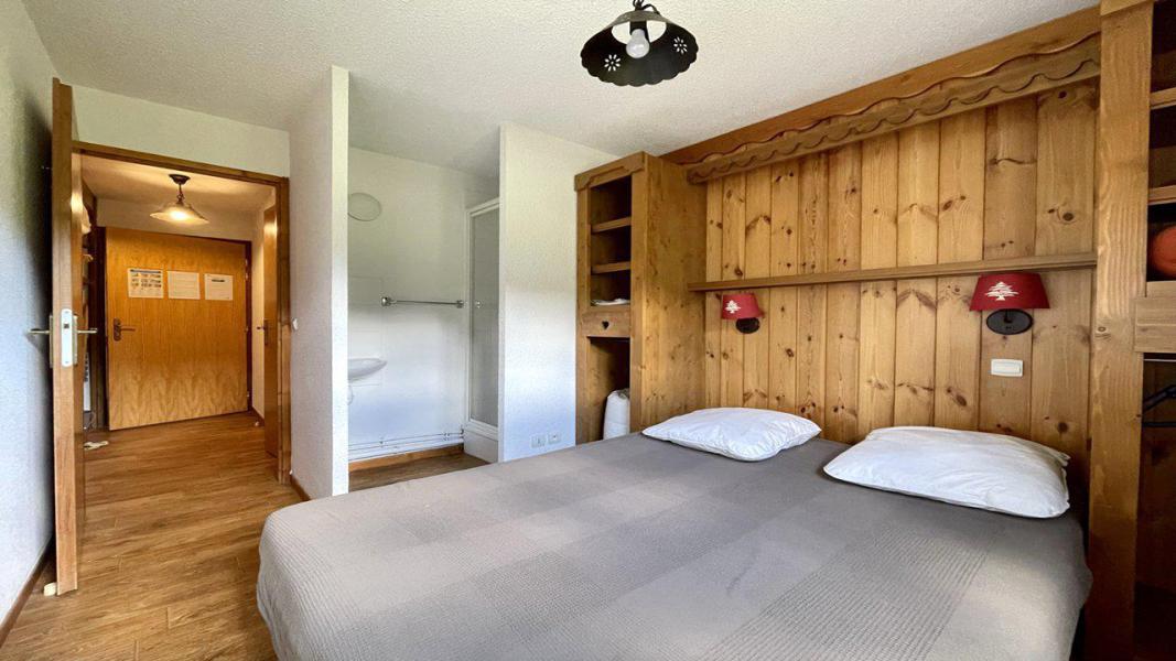 Holiday in mountain resort 3 room apartment 6 people (C22) - Résidence La Dame Blanche - Puy-Saint-Vincent - Accommodation