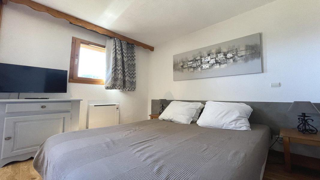 Holiday in mountain resort 3 room apartment 6 people (001) - Résidence La Dame Blanche - Puy-Saint-Vincent
