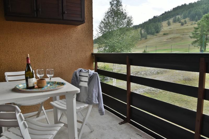 Urlaub in den Bergen 3 Zimmer Maisonettewohnung für 6 Personen (B40) - Résidence la Ferme d'Augustin - Montgenèvre - Terrasse