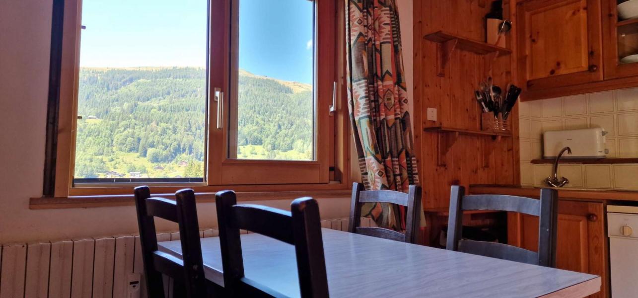 Vacances en montagne Studio mezzanine 5 personnes - Résidence la Flambée - Les Gets - Séjour