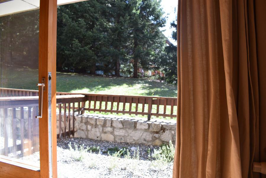 Vacances en montagne Studio 4 personnes (13) - Résidence la Forêt - Méribel - Terrasse