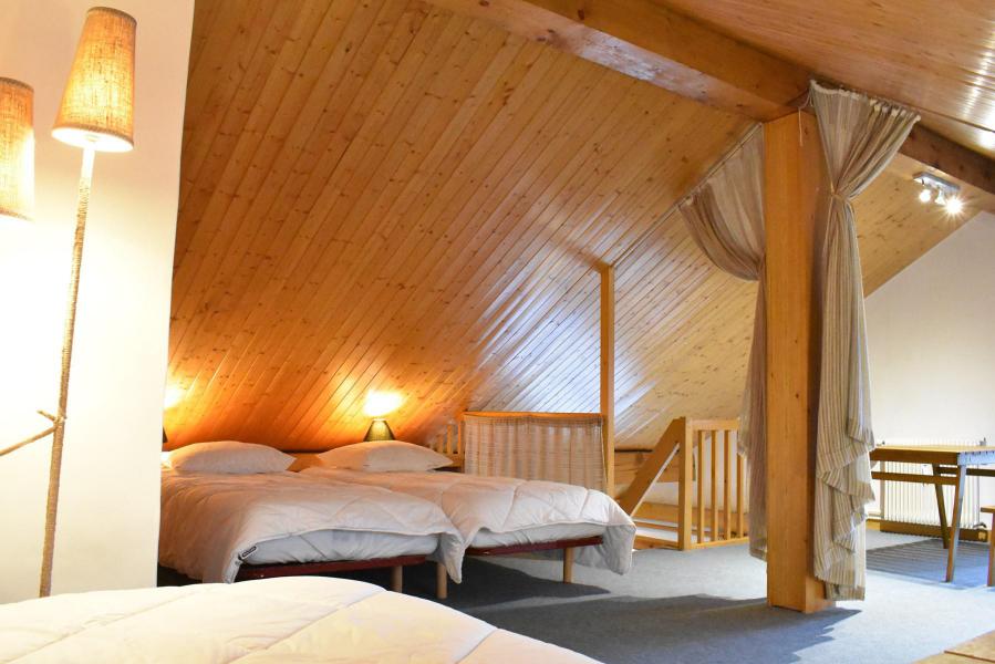 Vacances en montagne Studio mezzanine 5 personnes (038) - Résidence la Forêt - Méribel - Cabine mansardée