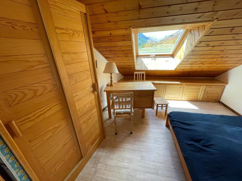 Holiday in mountain resort 4 room apartment 8 people (4144P8) - Résidence la Gardiole IV - Serre Chevalier - Bedroom