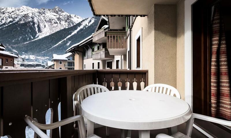 Rent in ski resort 3 room apartment 6 people (Sélection 45m²-1) - Résidence la Ginabelle - MH - Chamonix - Summer outside