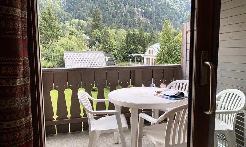 Аренда на лыжном курорте Апартаменты 3 комнат 6 чел. (Sélection 50m²) - Résidence la Ginabelle - MH - Chamonix - летом под открытым небом