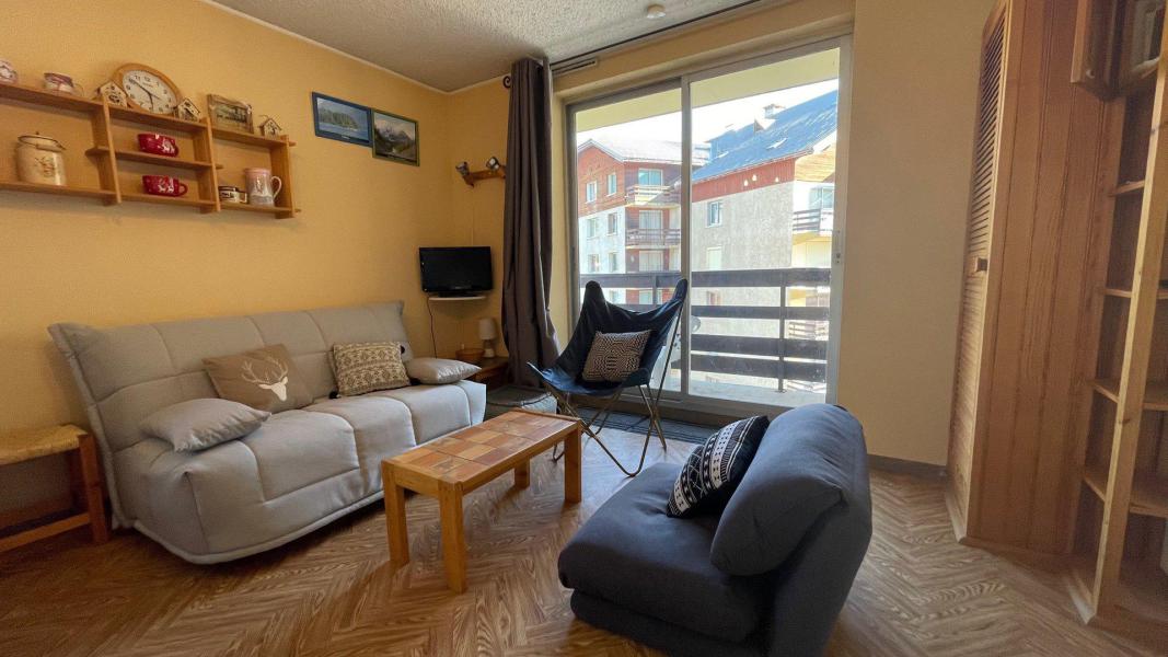 Vakantie in de bergen Studio cabine 4 personen (96) - Résidence la Grande Chaume - Sauze - Super Sauze - Woonkamer