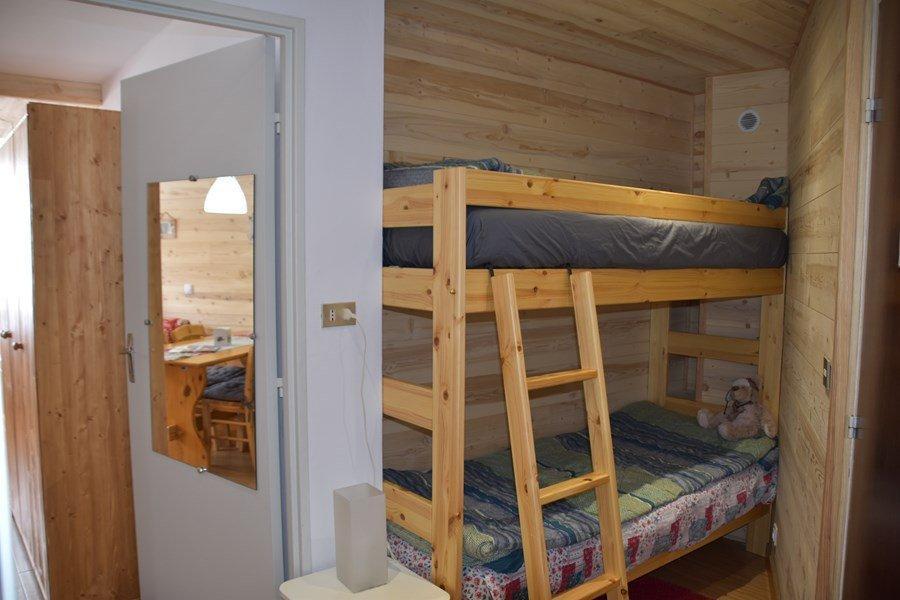 Vacanze in montagna Studio con alcova per 4 persone (55) - Résidence la Loubatière - Montgenèvre - Alcova