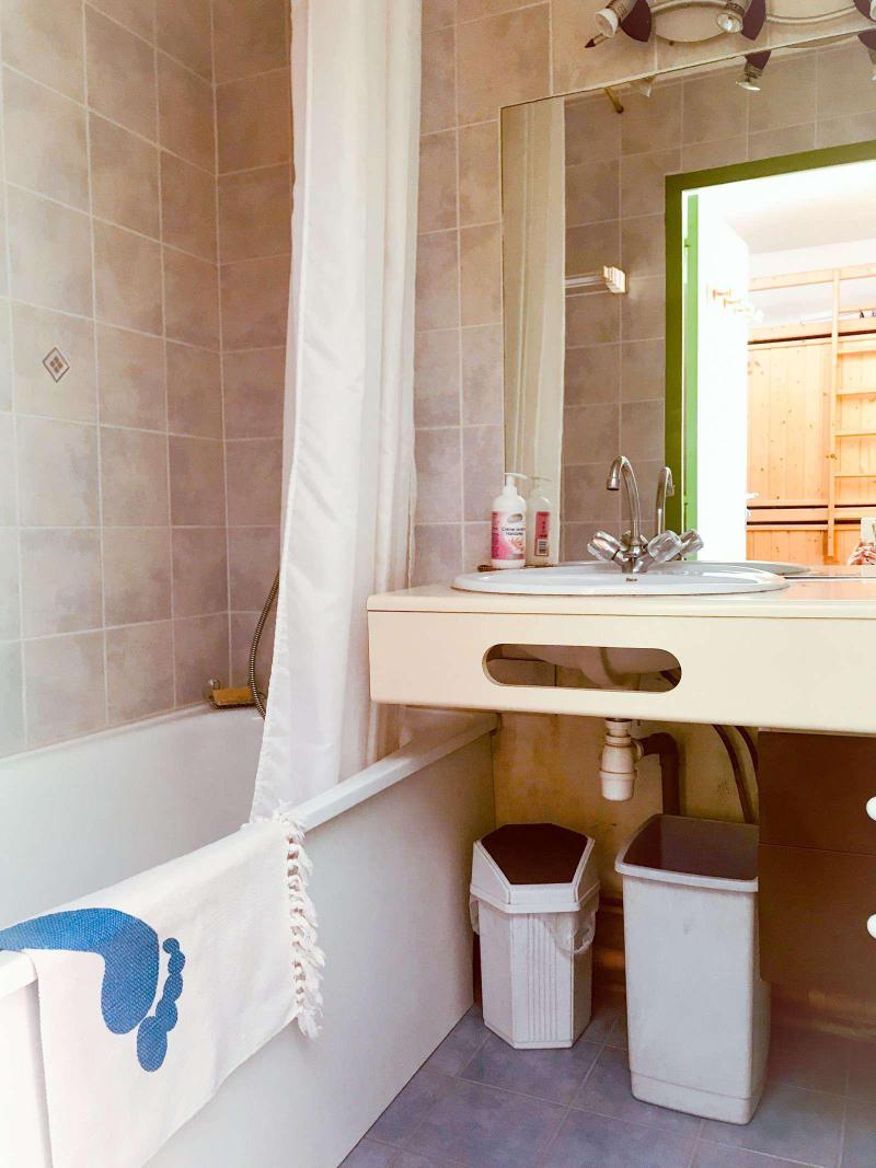 Vacances en montagne Studio coin montagne 4 personnes (223) - Résidence la Meije - Les 2 Alpes - Salle de bain