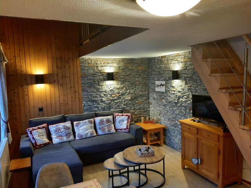 Vacanze in montagna Appartamento 3 stanze per 6 persone (ZUIDERENT - BLOM) - Résidence la Piste Rouge A - Le Grand Bornand - Divano