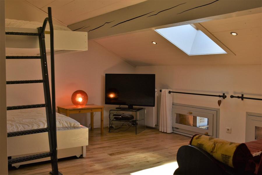 Vacanze in montagna Appartamento su due piani 6 stanze per 10 persone (C1) - Résidence la Tougnète - Méribel