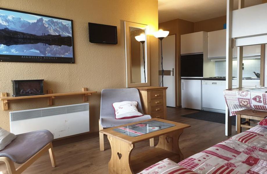 Urlaub in den Bergen 2-Zimmer-Appartment für 5 Personen (314) - Résidence la Vanoise - La Rosière - Wohnzimmer