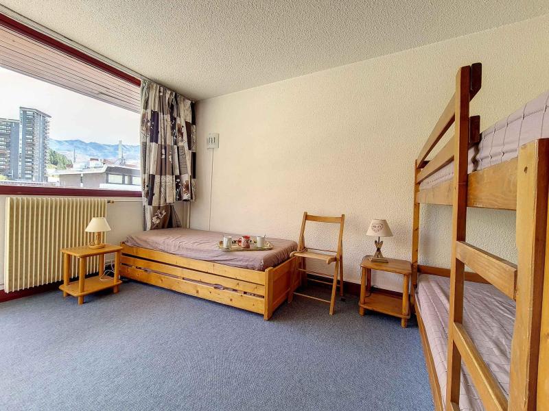 Urlaub in den Bergen 2-Zimmer-Appartment für 6 Personen (38) - Résidence la Vanoise - Les Menuires - Wohnzimmer